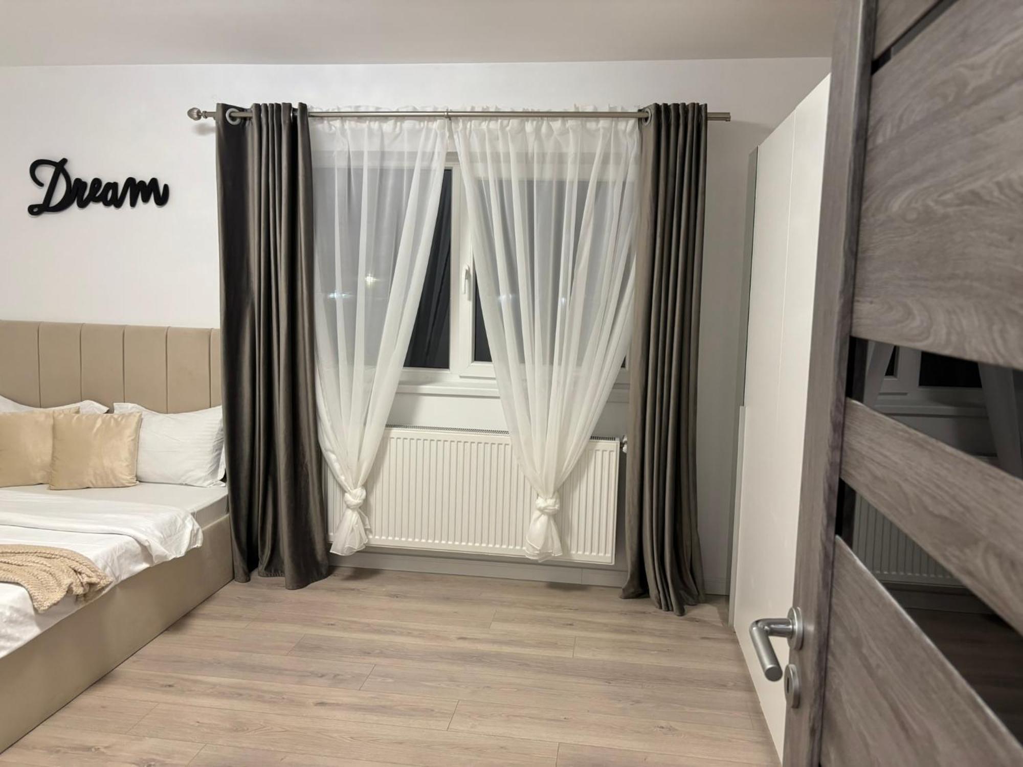 Dream Apartament Bistriţa Exterior foto